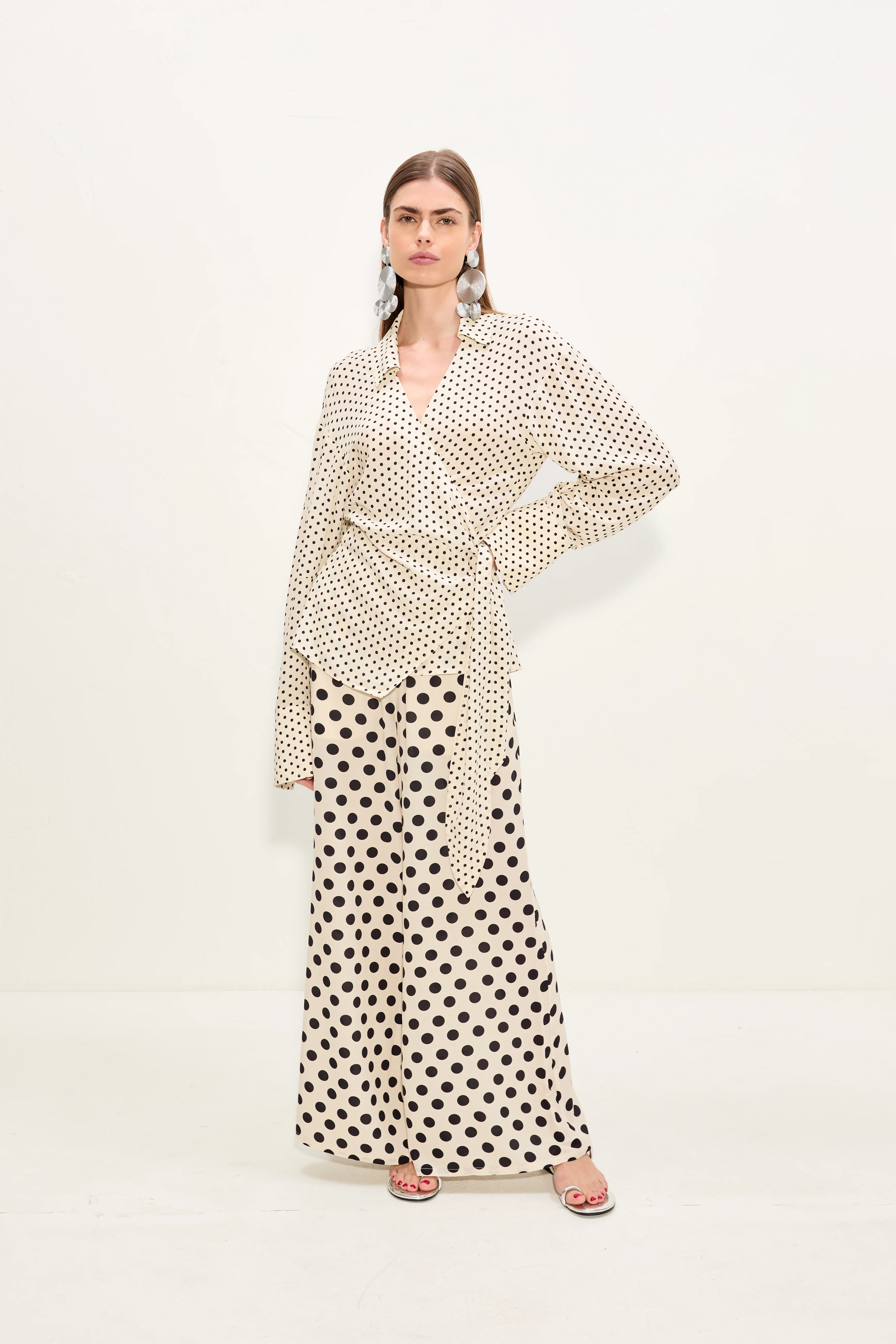 Anya Crepe Wrap Top In Macadamia/Black Polka Dot