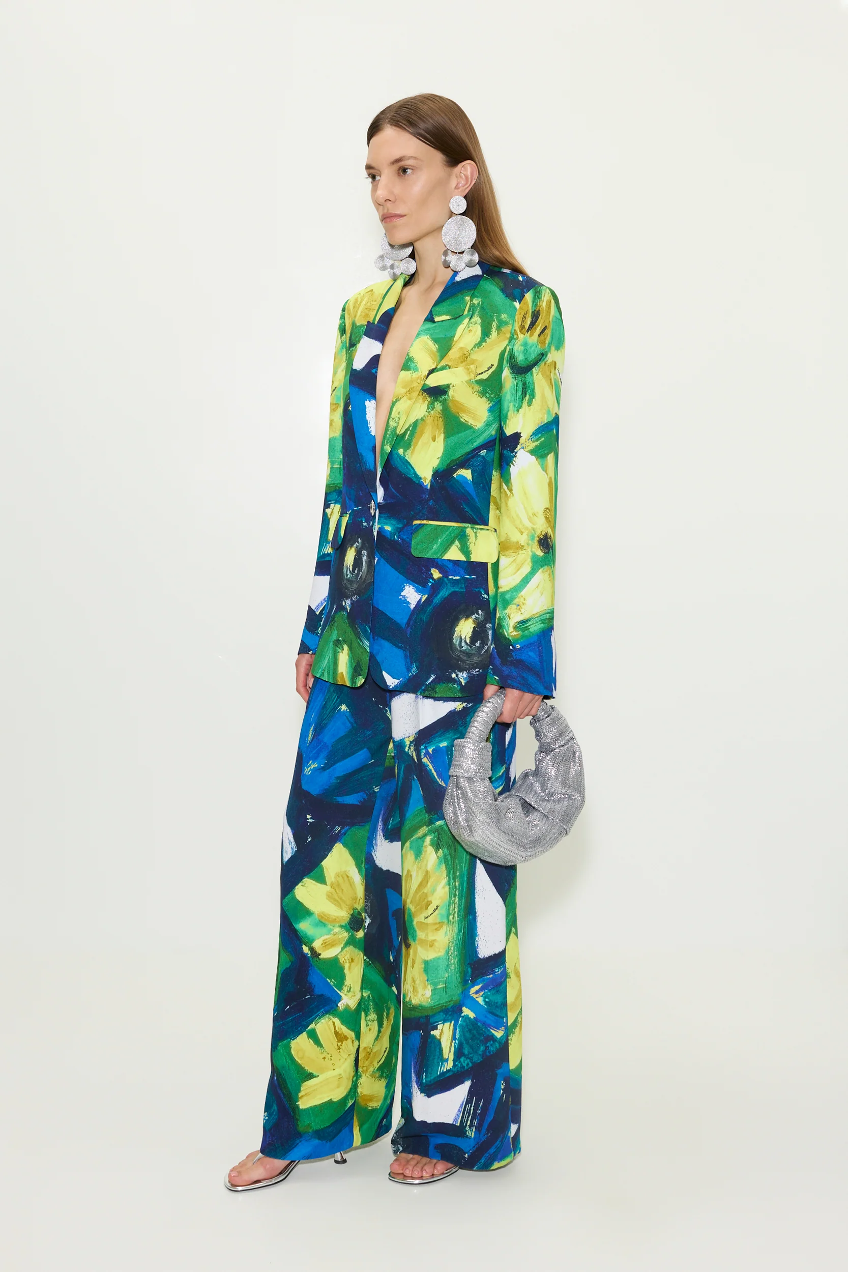 Bloo Crepe Pant in Large Abstract Floral - Image 4
