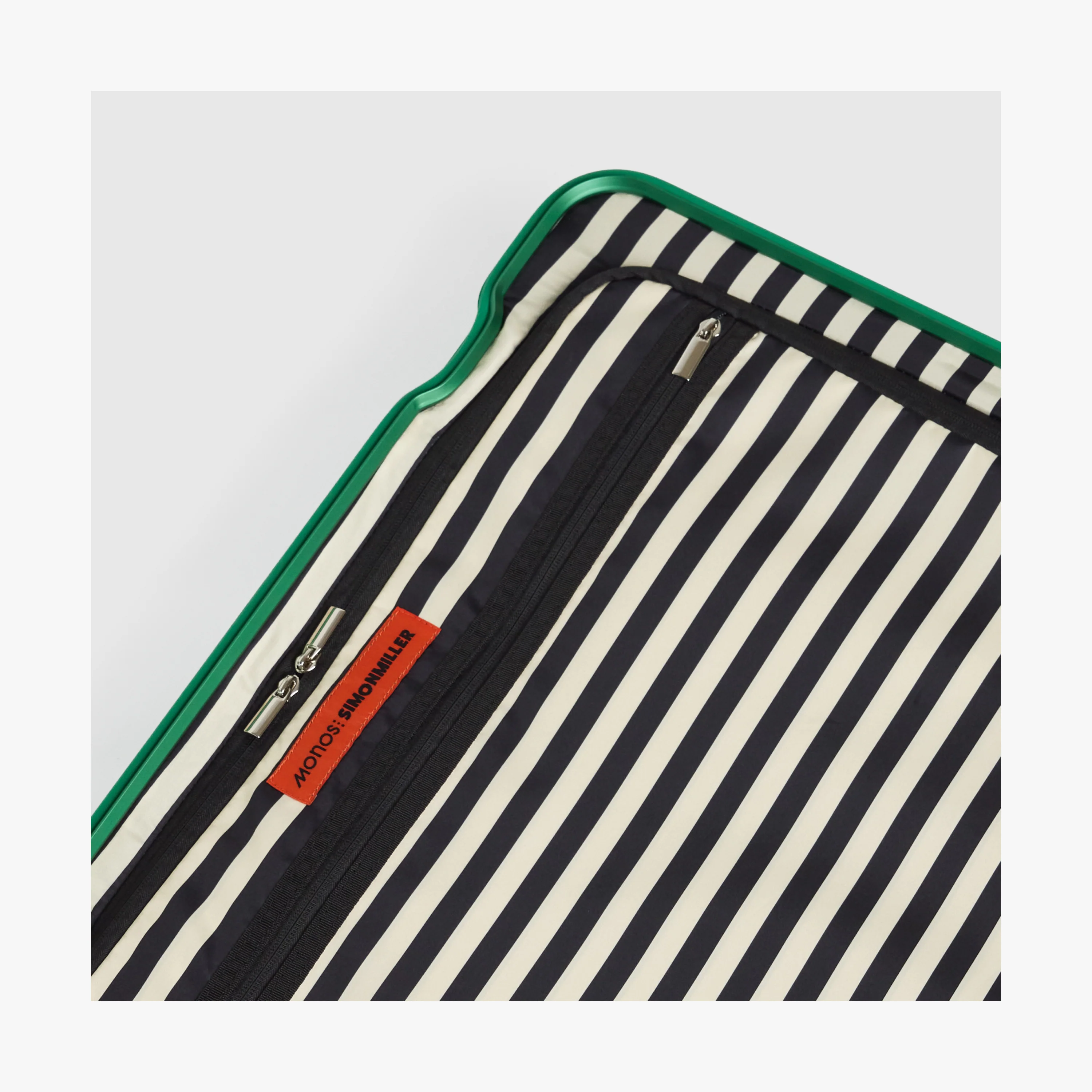 Large Hybrid CheckIn In Jungle Green - Image 8