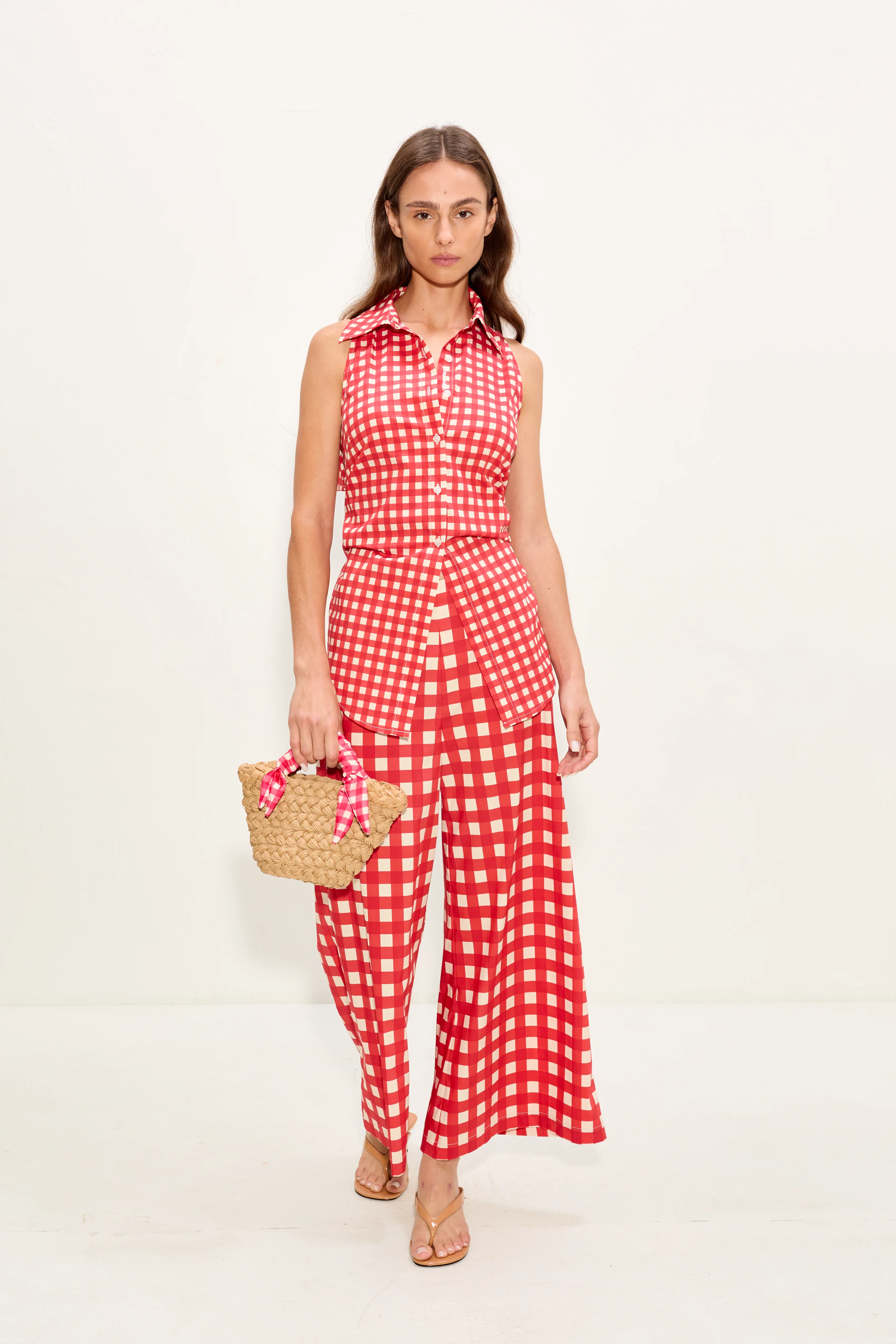 Loch Sleeveless Poplin Button Up In Tomato/White Gingham - Image 3