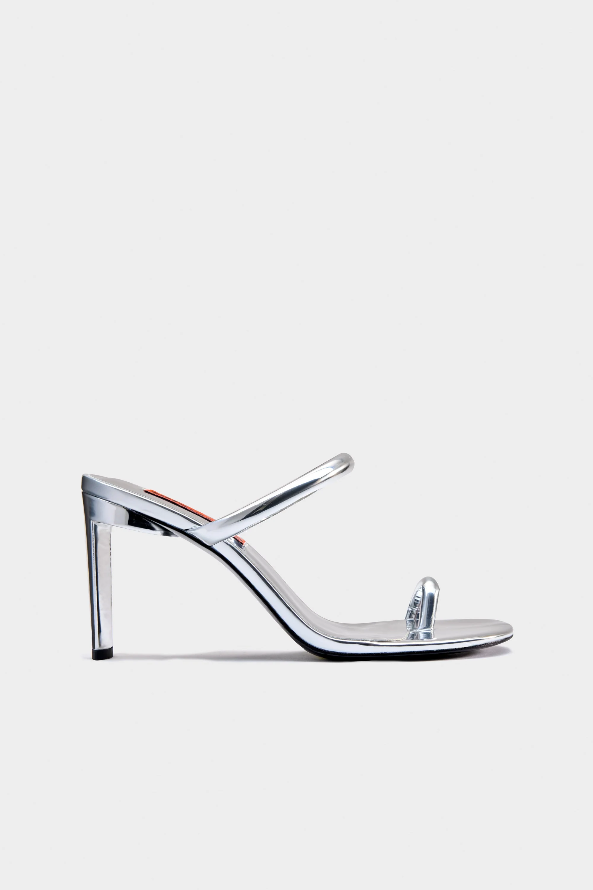 Pipe Heel In Silver