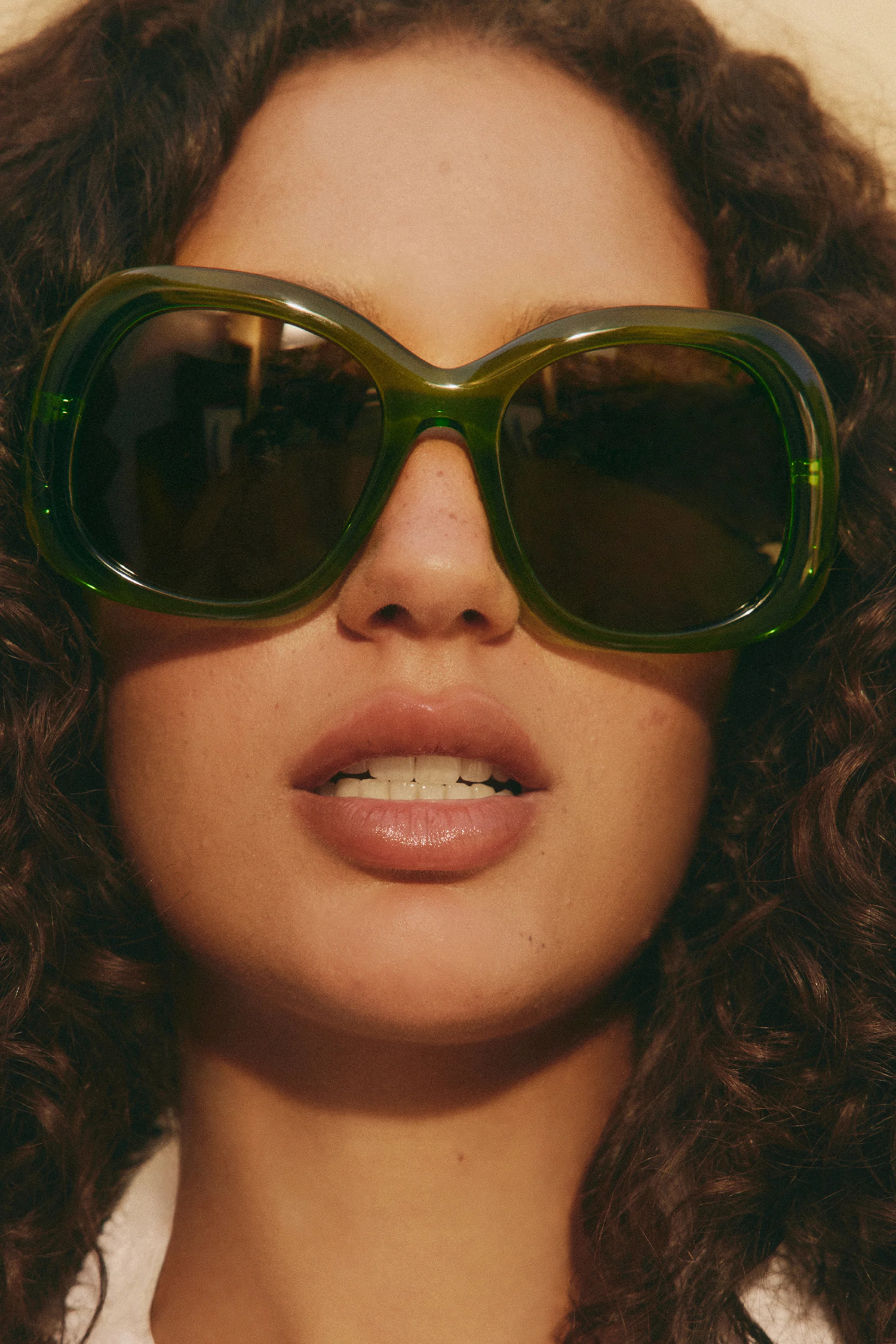 SM X DELARGE FARO SUNGLASSES IN GREEN - Image 2