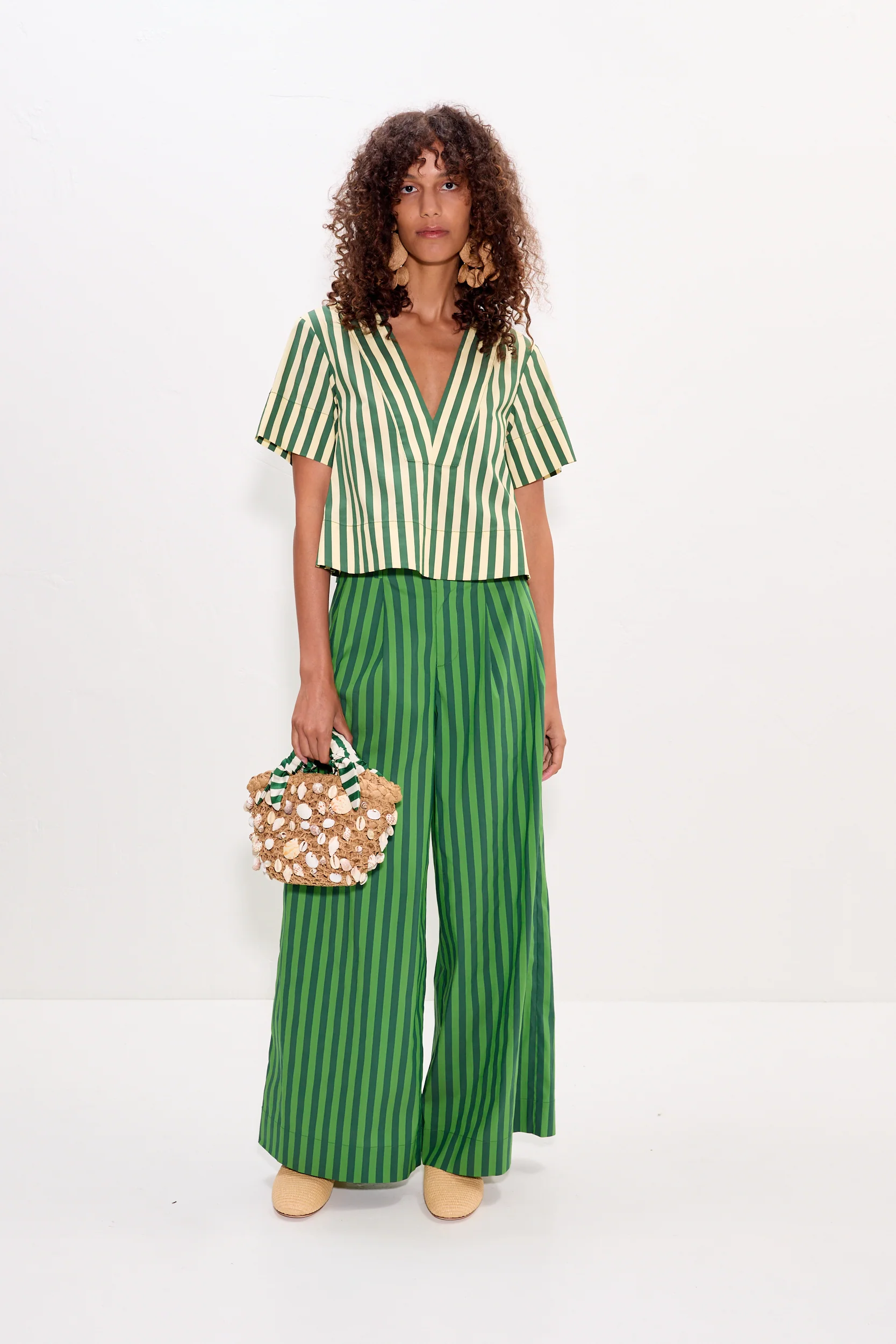 Thorne Poplin Pant In Gummy Green/Moss - Image 2