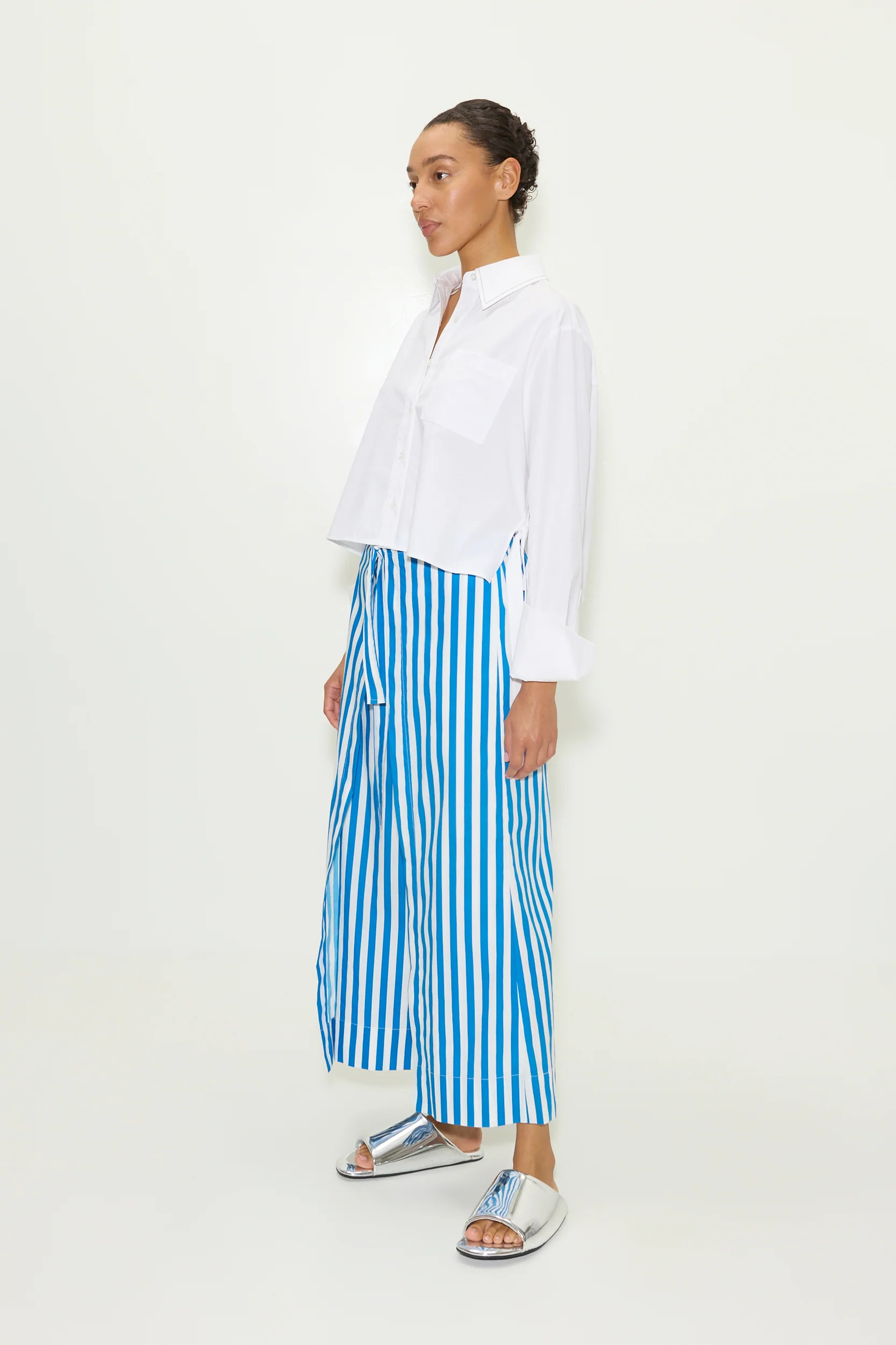 Ayre Cropped Poplin Top in Macadamia - Image 5