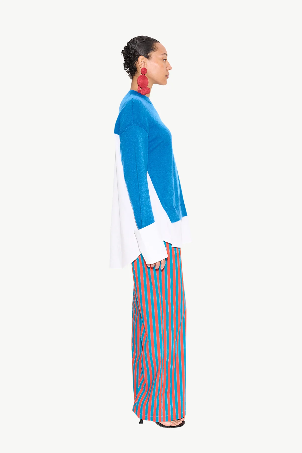 Pip Poplin Combo Sweater in Vivid Sky/Macadamia - Image 4